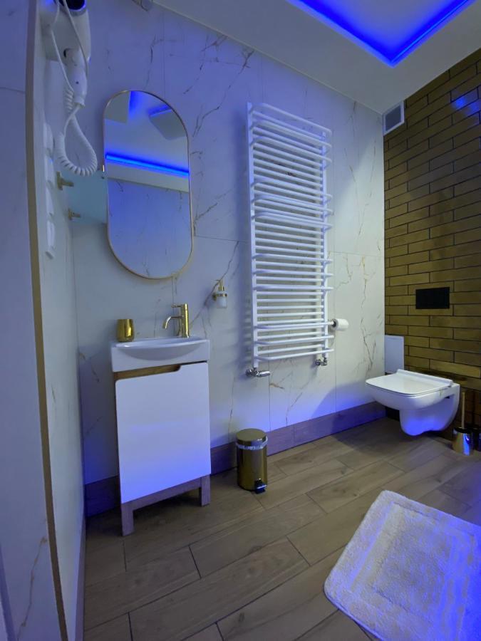 Apartament "Love" Centrum Z Duza Wanna Dla Dwojga เนียซนอ ภายนอก รูปภาพ